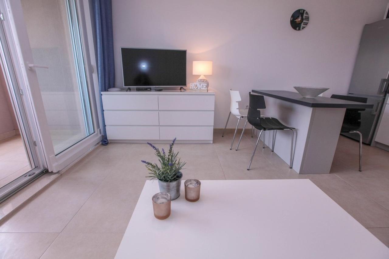 Apartments Zoya Klek Bagian luar foto