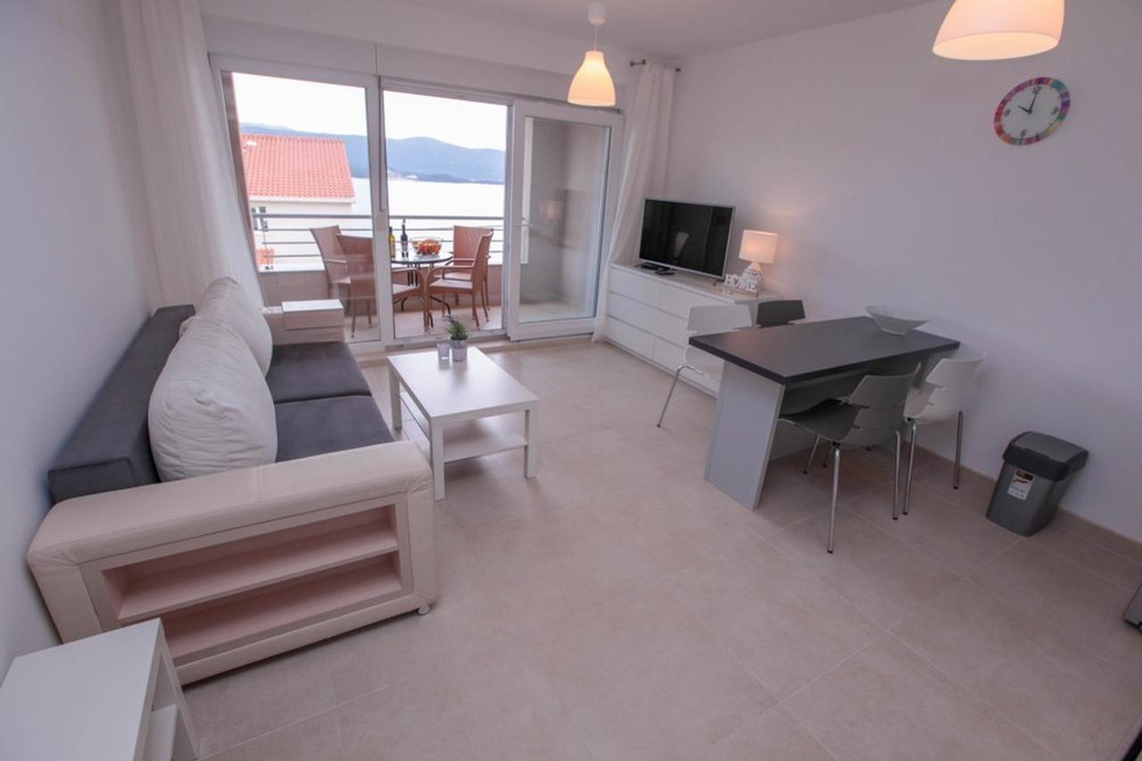 Apartments Zoya Klek Bagian luar foto