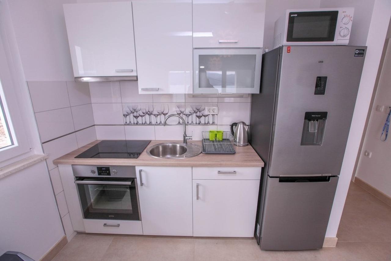 Apartments Zoya Klek Bagian luar foto