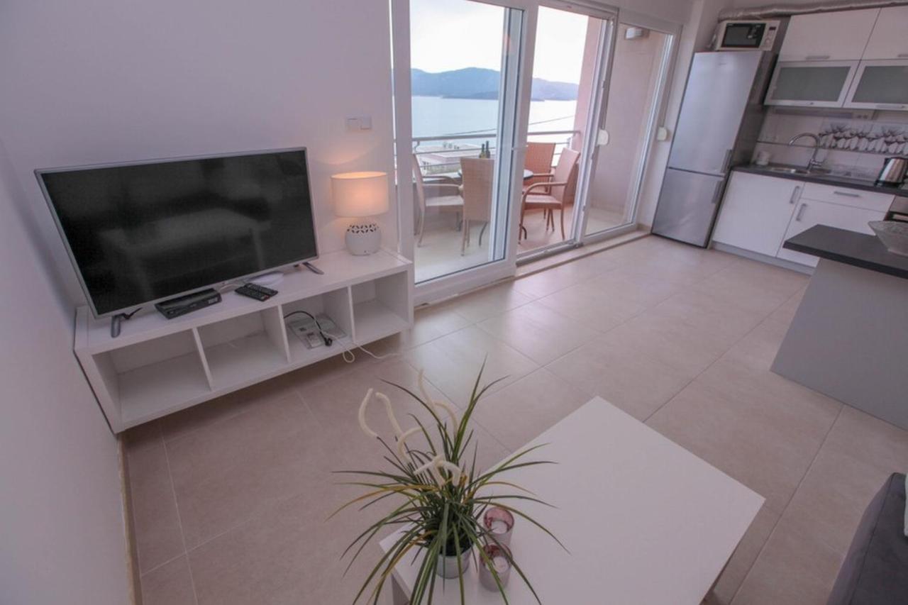 Apartments Zoya Klek Bagian luar foto